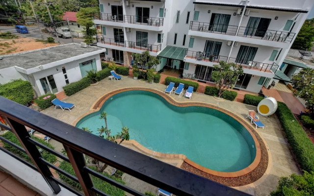 Pool Access 89 @Rawai Hotel