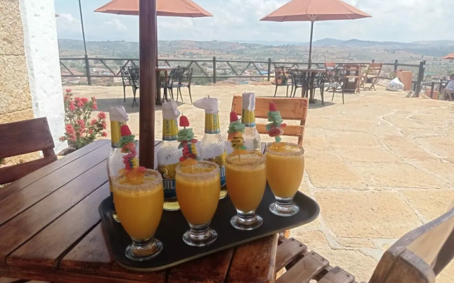 Hotel Las Rocas Resort