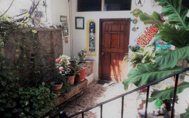 Casa Ana Ruth Hotel y Suites