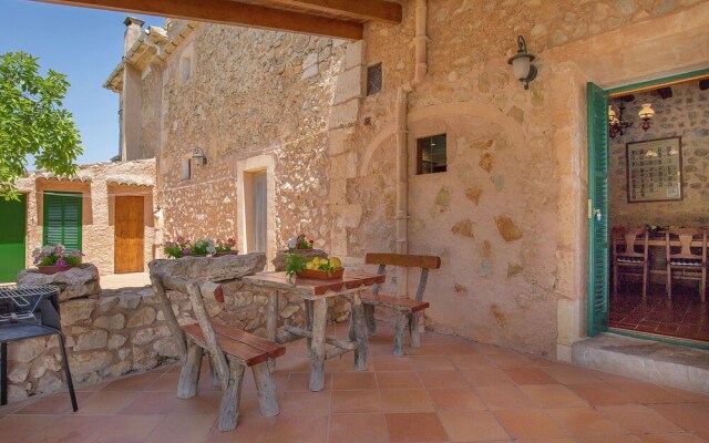Charming Mansion in Felanitx with Private Swimming Pool