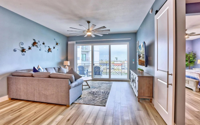 The Harbor Condo 411 - Premier