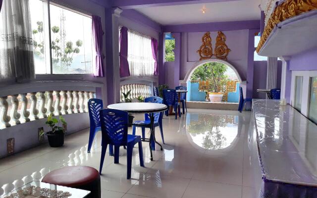 Trivadoh Syariah Hotel