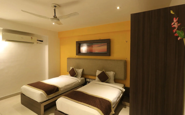 OYO 7087 Hotel Dodas Palace