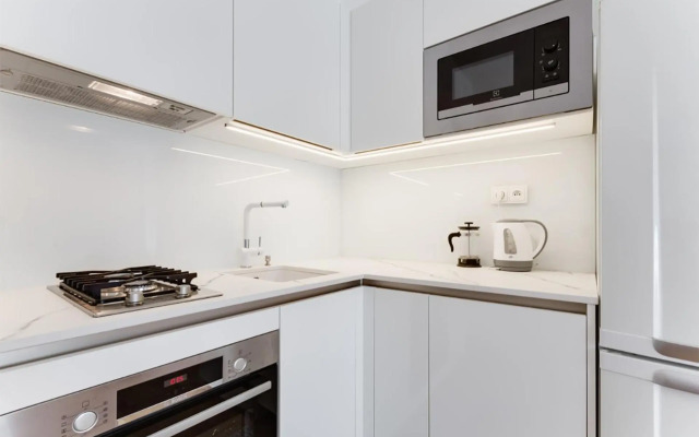 The Dancing House Residence