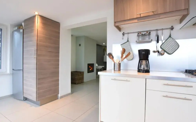 Lovely Holiday Home in Gros Chene With Bubble Bath