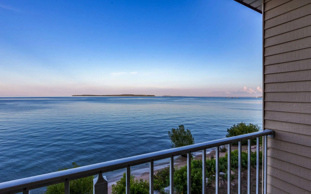 Quality Inn Lakefront