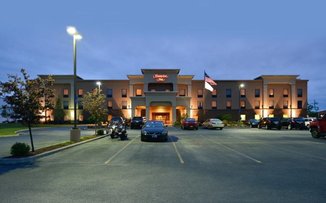 Hampton Inn Utica