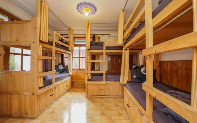 One Light Hostel