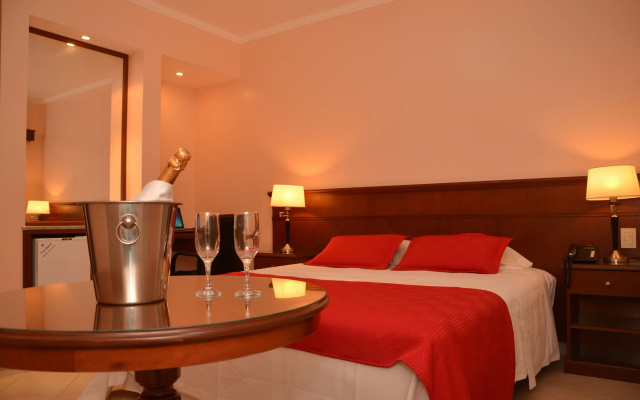 RealNoa Hotel