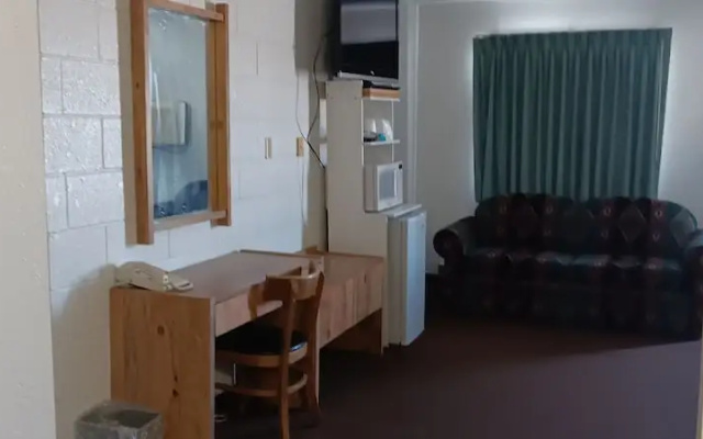 Scotwood Motel By OYO Washburn Nd
