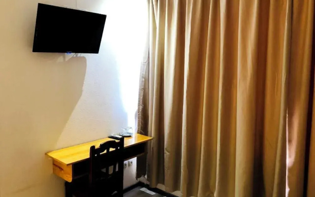 Maryam Hotel