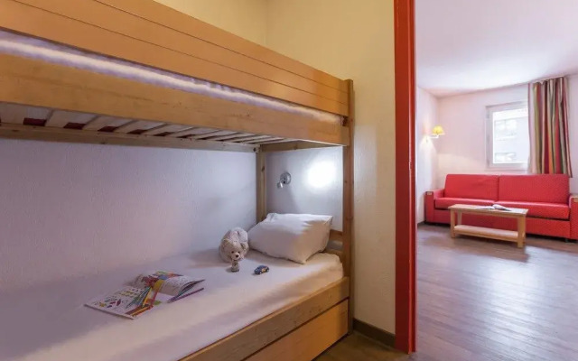 Residence Pierre And Vacances La Riviere(Formerly Residence Maeva La Riviere)