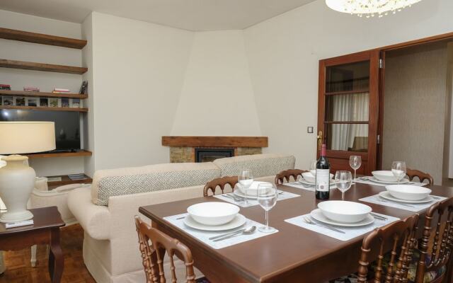 Idyllic apartment Sintra s train station