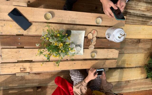 Sapa Jungle Pub  Homestay