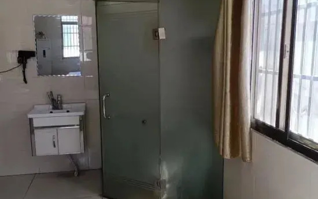 Bincheng Business Hotel