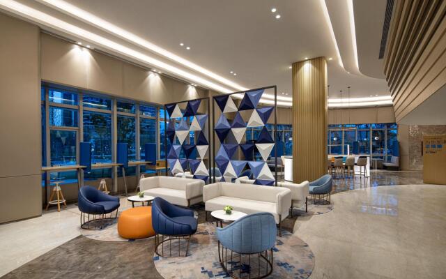 Holiday Inn Express Yibin, an IHG Hotel