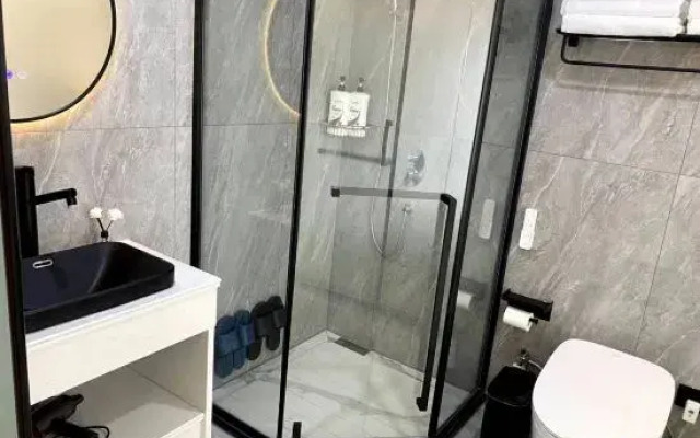 Guangde Jijia Hotel