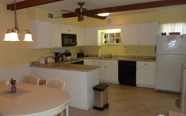 Golden Days Duplex by Jekyll Realty