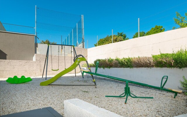 Stunning Home in Posedarje With 4 Bedrooms, Wifi and Outdoor Swimming Pool