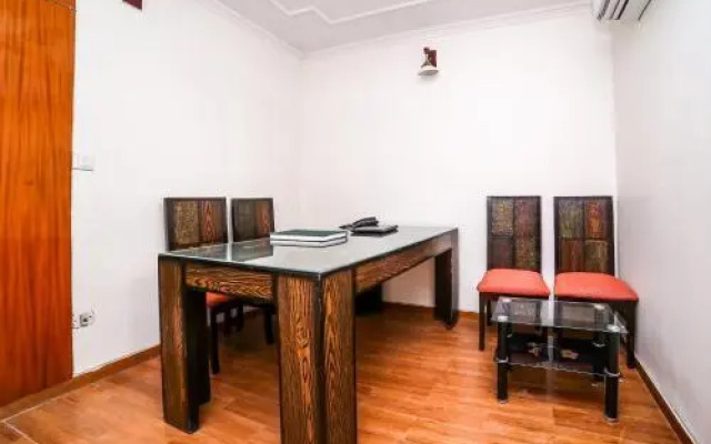 Hotel Royal Town By OYO Rooms