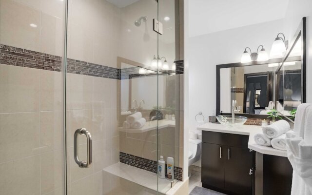 Walefield by Avantstay Mid-wilshire Home + Pool