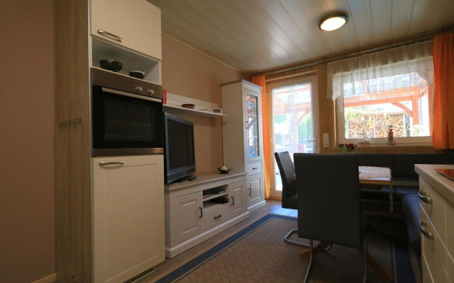 Cozy Apartment in Steffenshagen near Sea
