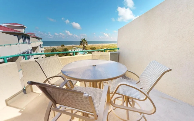 Desoto Beach Club 304