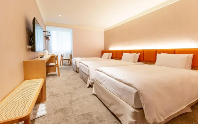 Tainan California Villa