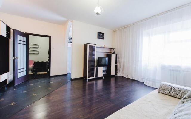 Декабрист на улице Генерала Белика 13