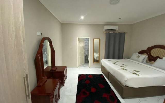 Zambezi Ultima Inn