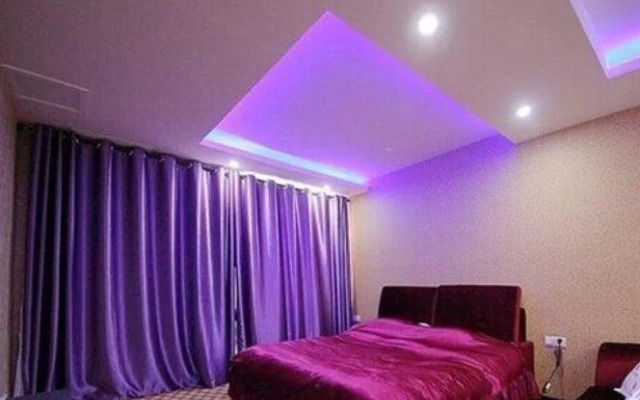 Xinzhilian Ning'ai Love Hotel