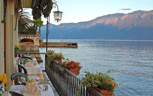 Hotel Du Lac