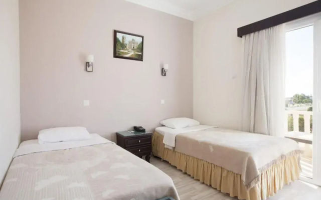 Exotic Hotel