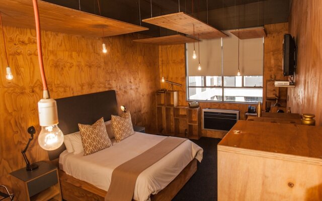 12 Decades Art Hotel