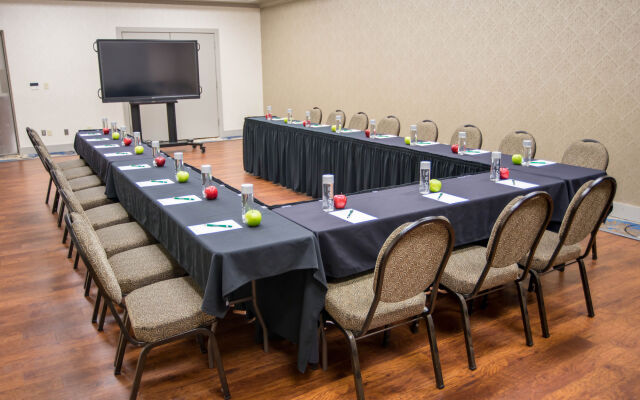 Eastland Suites Hotel & Conference Ctr, Trademark by Wyndham