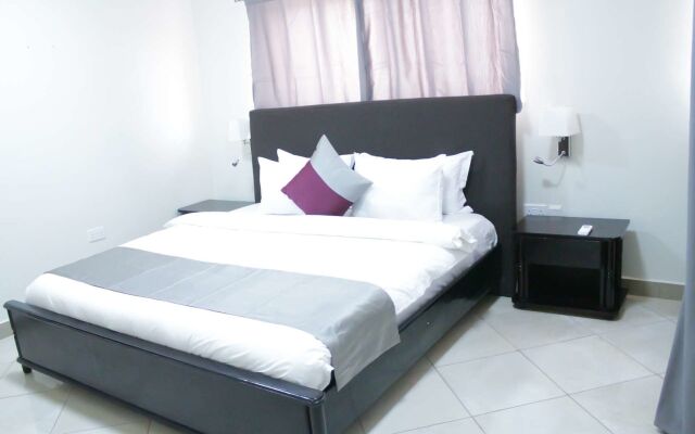 Earl Heights Suites Hotel