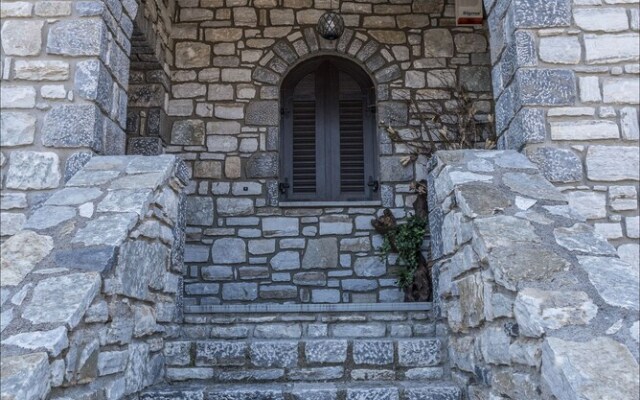 Stone Mansion Anavryti, ΑΜΑ 20569
