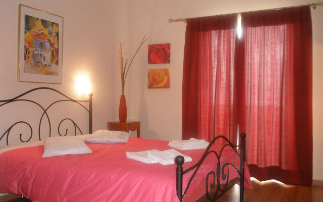 Oceanis Rooms Apartments