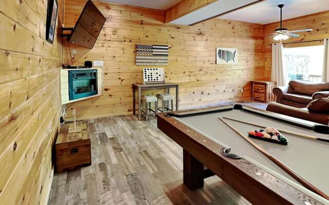 Huckleberry Hideaway