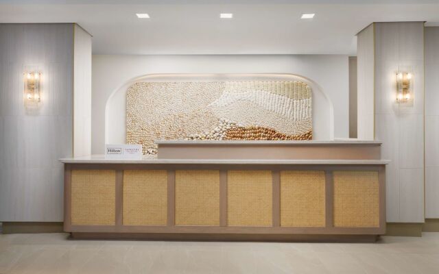 Beal House Fort Walton Beach, Tapestry Collection by Hilton