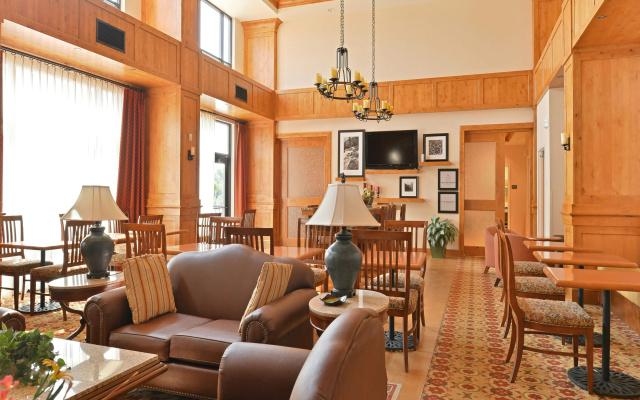 Hampton Inn & Suites Buffalo