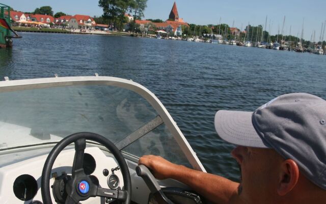 Quiet Apartment on the East Coast Rerik by the Lake