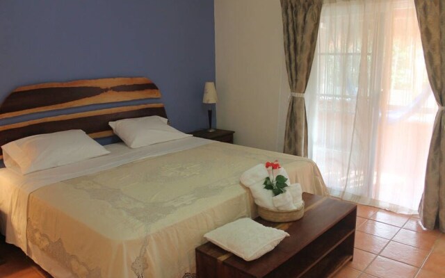 Romaya Condo Hotel