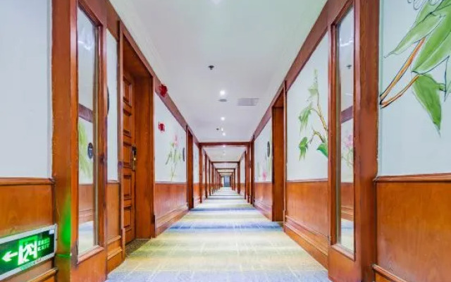 Home Meeting Hotel (Chengdu Kuanzhai alley)