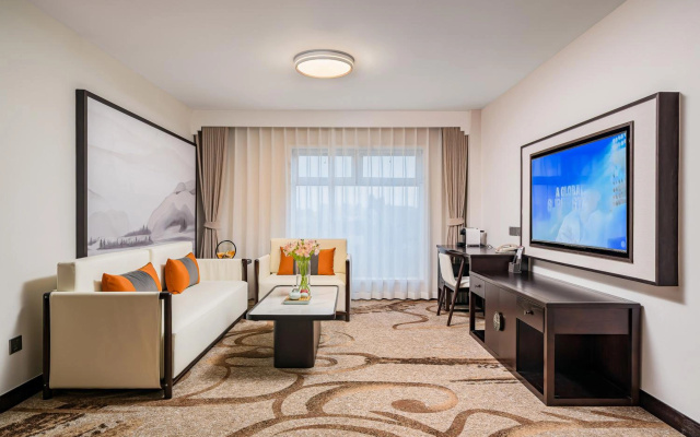 Beijing Landmark Hotel