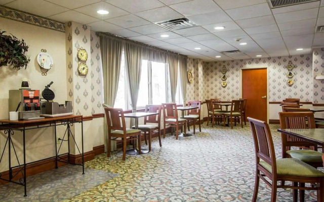 Holiday Inn Express & Suites Hawthorne Elmsford North by IHG