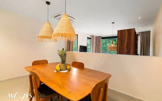 Ocean Breeze Loft Steps Away From Hotel Zone