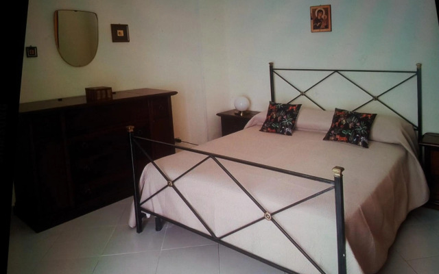 AL NARCISO HOUSE by Franco & Lia