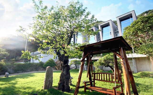 Yangpyeong Blue Hill Pension