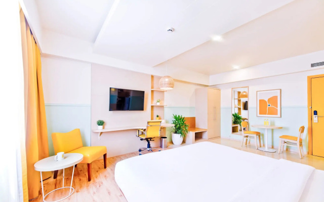 Bloom Hotel - Indiranagar